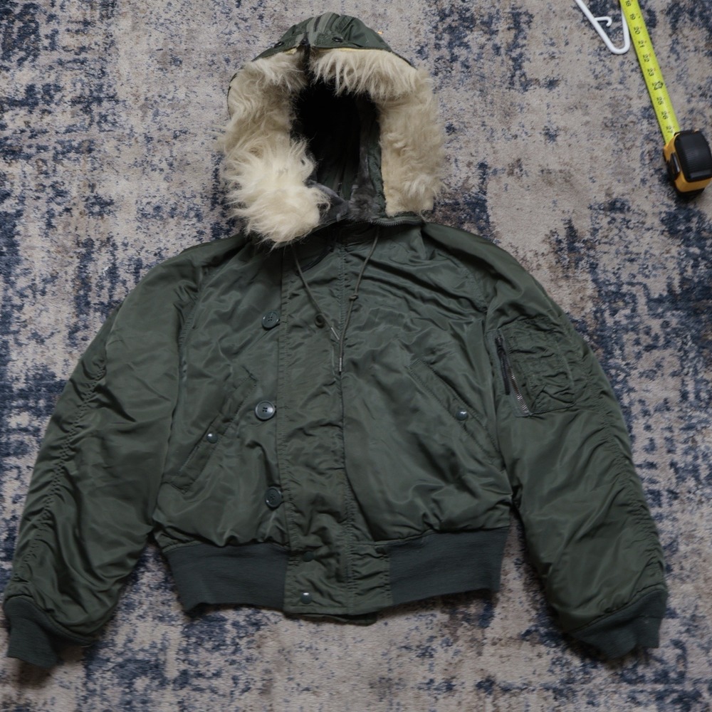 Vintage 1982 Alpha Industries N-2B Flight Jacket Parka Fur Hood Men's Med USAF